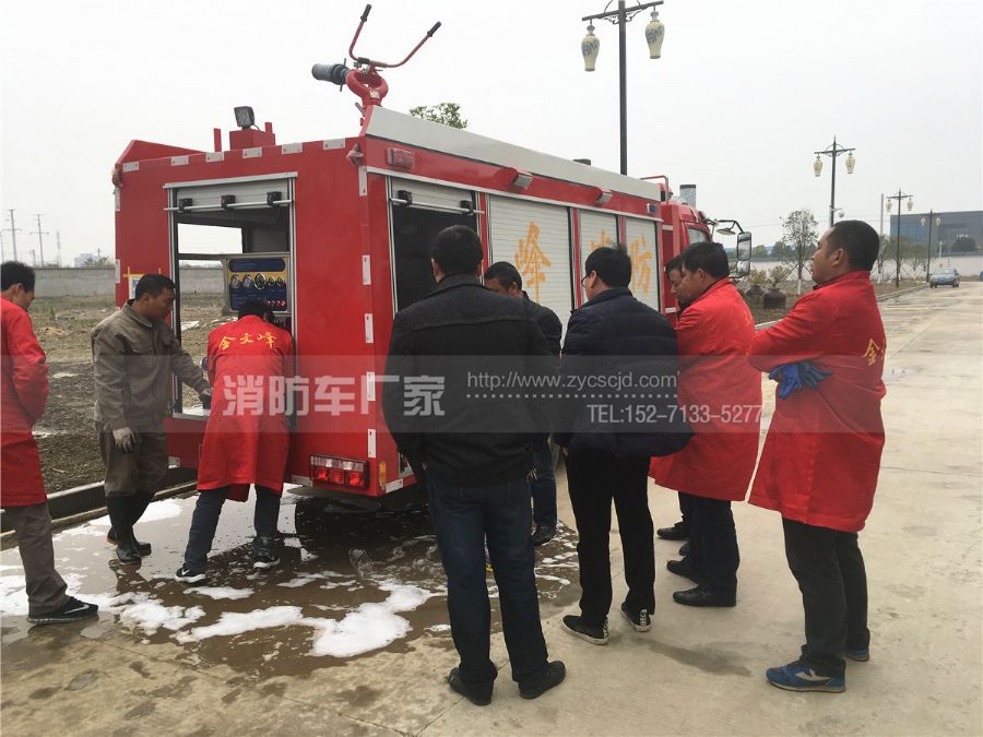 东风多利卡单排消防车 东风多利卡单排消防车